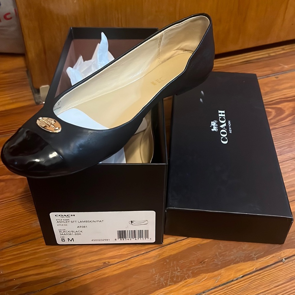 New, size 8.